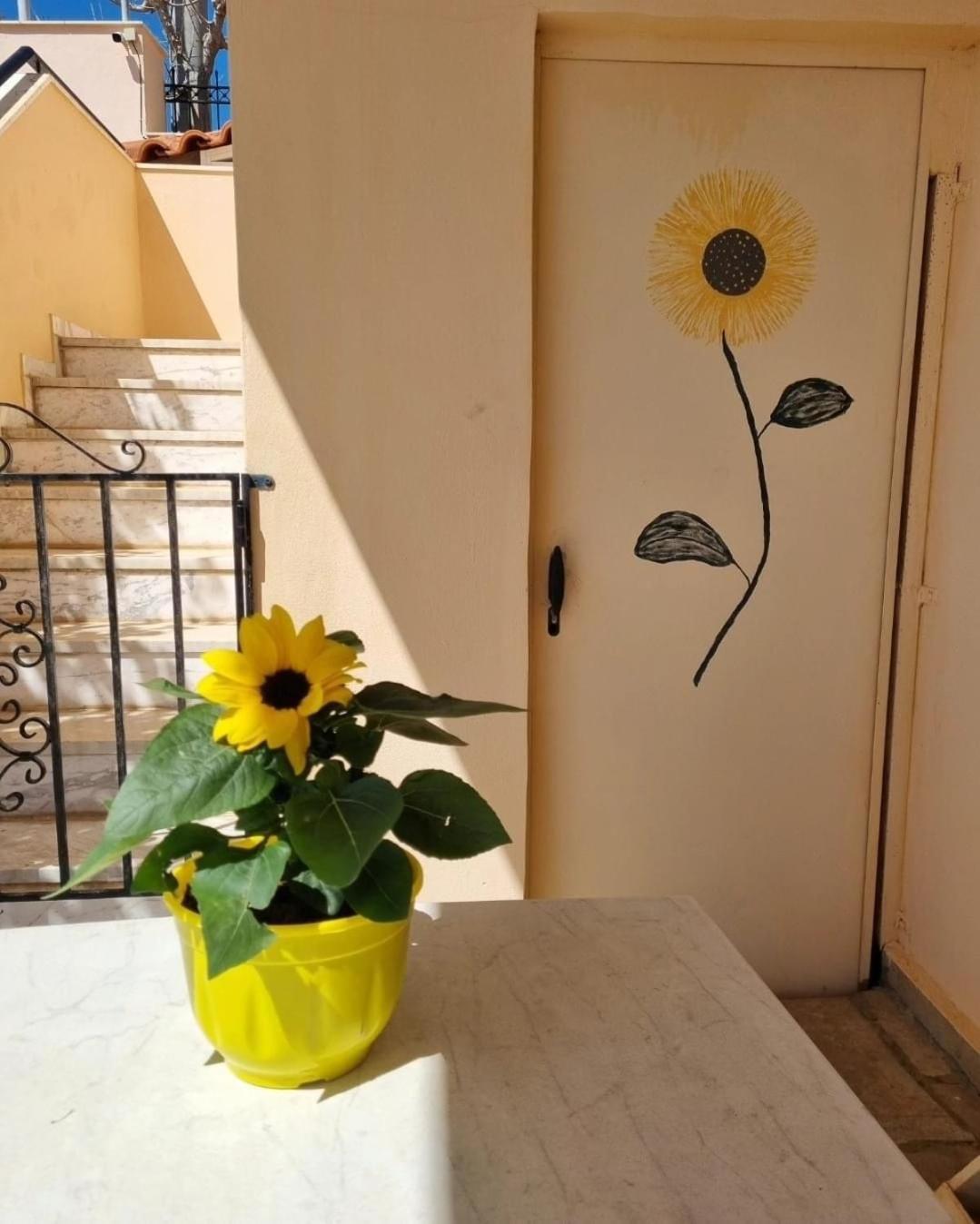 Eagles Nest Villa Athenian Riviera In Aghia Marina Near Lagonisi, Next To The Beach Close To Athens Airport Agia Marina  Buitenkant foto